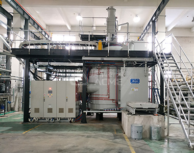 真空感应熔炼炉